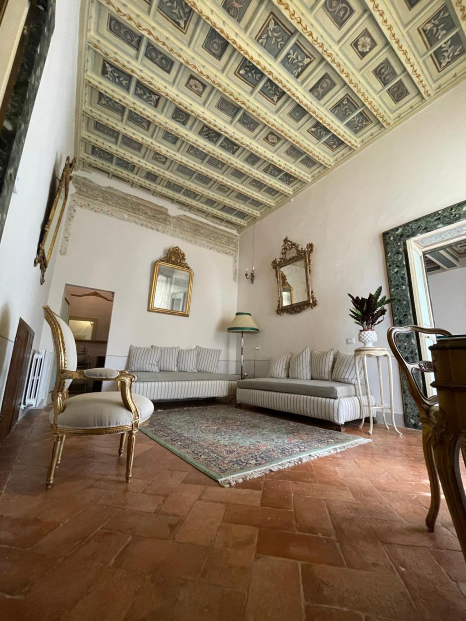 Palazzo Lauri Spoleto公寓 外观 照片